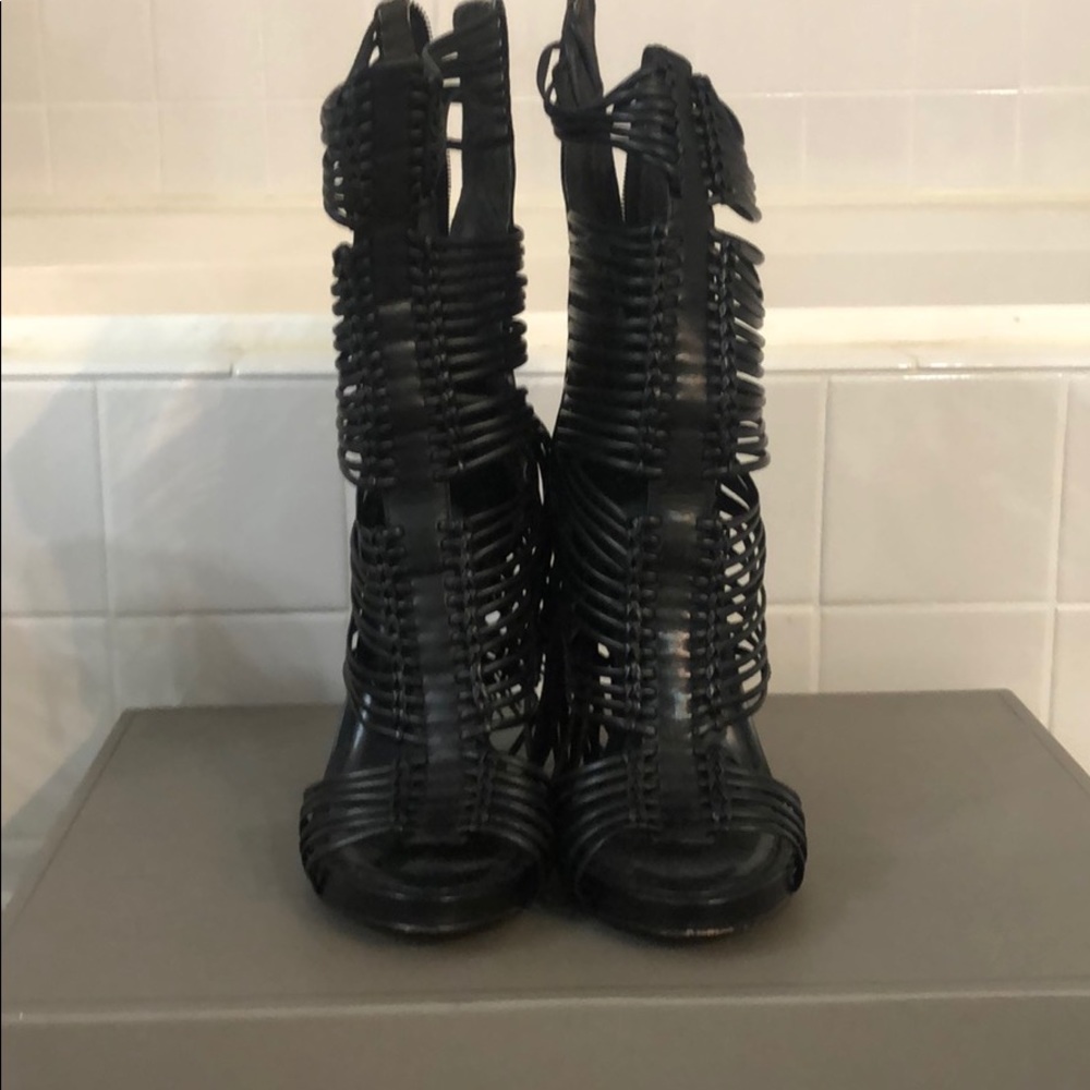 BCBG ELISTA TASSLE HEELS